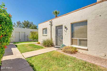8046 E Oak Street Scottsdale, AZ 85257