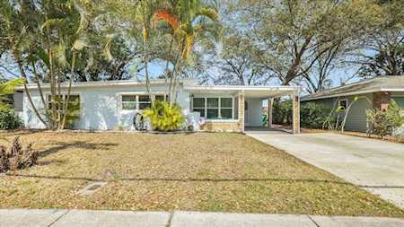 10206 66th Ave Seminole, FL 33772