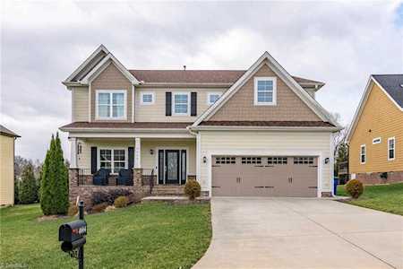 4664 Fairway Run Drive Pfafftown, NC 27040