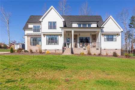 144 Arrow Glenn Court Advance, NC 27006