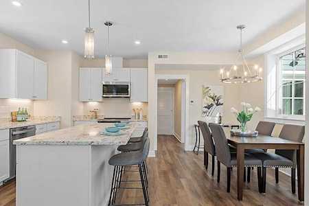 20 Millrun Lane #7B Concord, MA 01742