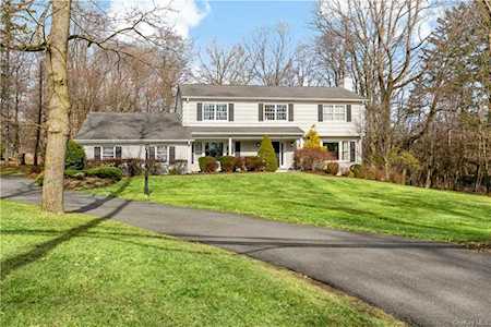 15 Scarborough Road Briarcliff Manor, NY 10510