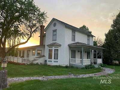 17985 Highway 30 Hagerman, ID 83332