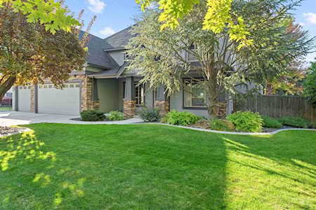 2529 E Mariposa Dr Eagle, ID 83616