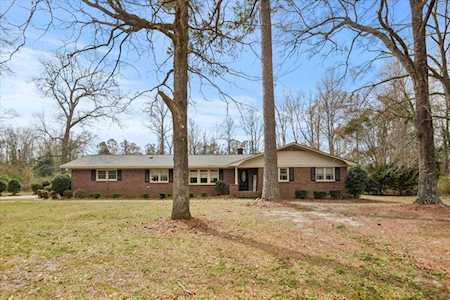 4610 Circle Dr. Loris, SC 29569