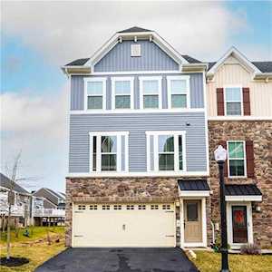 2263 Raya Way Easton, PA 18045