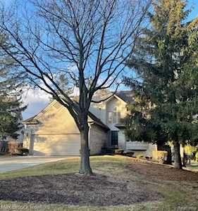 28091 Hickory Dr #15 Farmington Hills, MI 48331