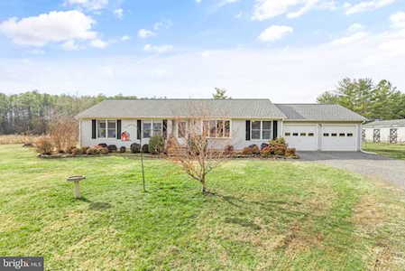 14068 Carriage Ford Rd Nokesville, VA 20181
