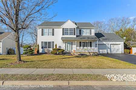 16 Grand Teton Ave Howell, NJ 07731