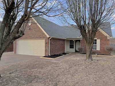 8058 German Creek Dr Memphis, TN 38018