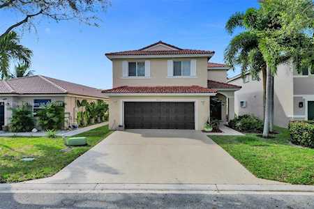 3712 NW 63rd Ct Coconut Creek, FL 33073