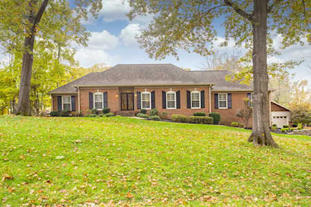252 Hidden Lake Rd Hendersonville, TN 37075