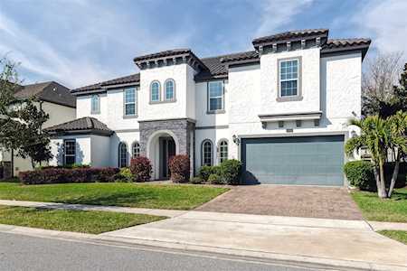 10019 John Adams WAY Orlando, FL 32817