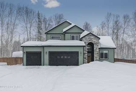 1201 N Bloodstone Circle Wasilla, AK 99654