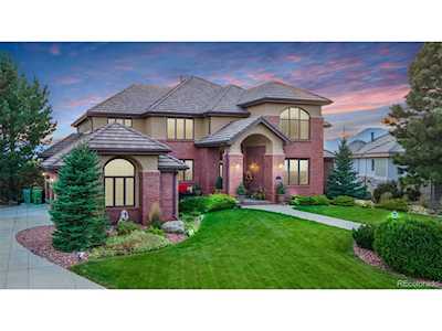 2057 S Robb Way Lakewood, CO 80227