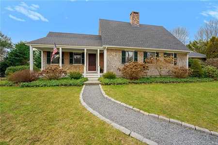 27 Pennsylvania Ave Jamestown, RI 02835