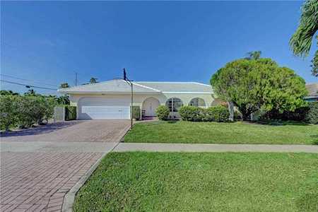 301 NE 3rd St Boca Raton, FL 33432