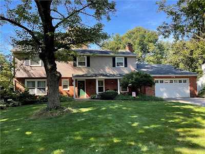 1295 Stark Rd Bethlehem, PA 18017