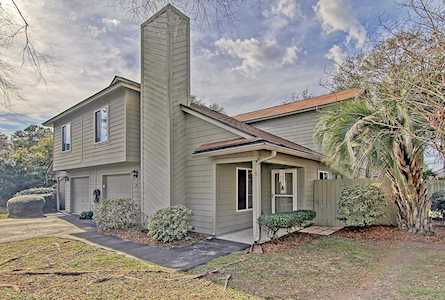 19 Maplecrest Drive Charleston, SC 29412