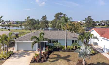 748 Flamingo Dr Apollo Beach, FL 33572