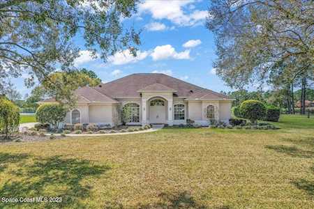 2770 Fawn Lake Boulevard Mims, FL 32754