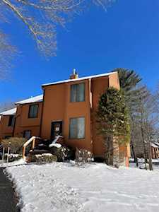 29 Dunvegan Woods Dr Hampton, NH 03842
