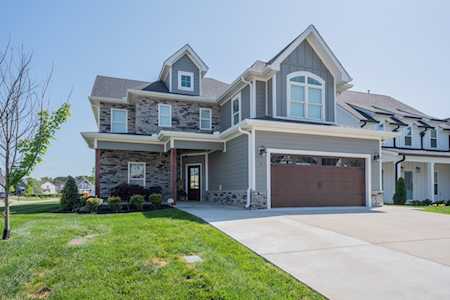 11 Slalom Cir Winchester, TN 37398