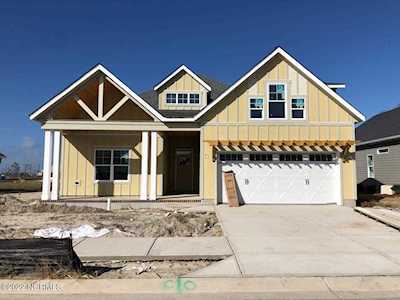 2143 Saranac Lake Lane Wilmington, NC 28401