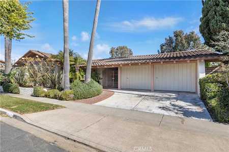 1812 Santiago Dr Newport Beach, CA 92660