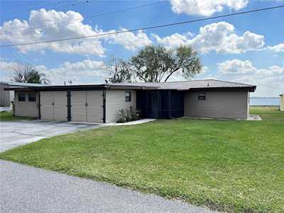 3210 Lakeview Dr Haines City, FL 33844