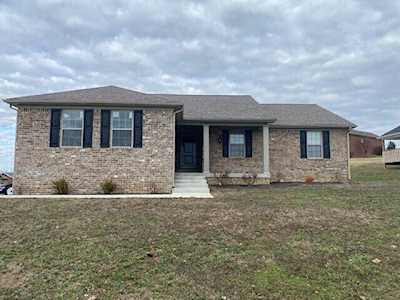 893 Ridgeview Dr Frankfort, KY 40601