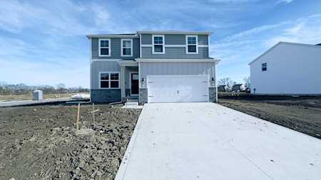 284 Crestview Lane Pickerington, OH 43147