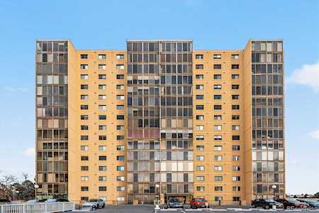7877 E Mississippi Ave #504 Denver, CO 80247