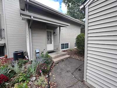 5514 E Bavarian Pass Fridley, MN 55432