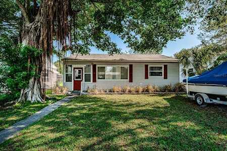 1514 55th St S Gulfport, FL 33707
