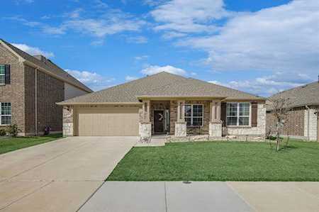11405 Squall Hill Drive Fort Worth, TX 76052