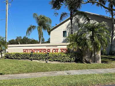 2087 Hunters Glen Dr #111 Dunedin, FL 34698