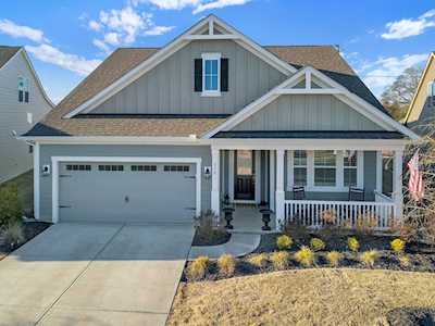 578 Lincoln Quarters Ln Tega Cay, SC 29708