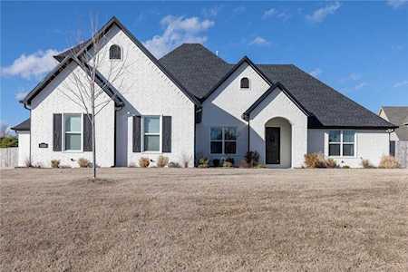 426 Arlington Way Springdale, AR 72762