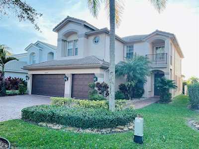 10595 Hilltop Meadow Point Boynton Beach, FL 33473
