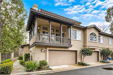 2 Tierra Plano Rancho Santa Margarita, CA 92688