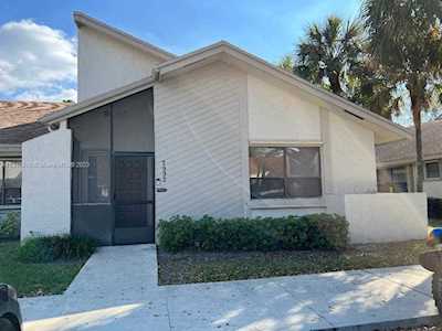 7932 NW 10th St #7932 Plantation, FL 33322
