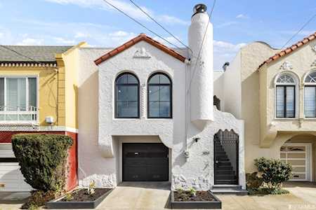 2106 22nd Avenue San Francisco, CA 94116