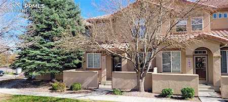 1571 Courtyard Heights Colorado Springs, CO 80906