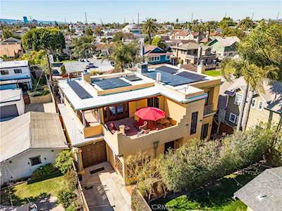261 1/2 Grand Avenue Long Beach, CA 90803