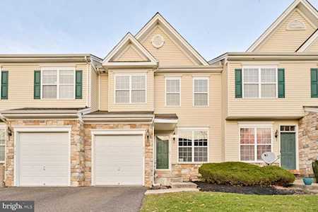 2104 Exposition Dr Williamstown, NJ 08094