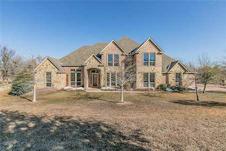 201 Terrace Bluff Lane Aledo, TX 76008