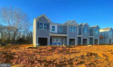 329 Mazzeo Dr Glassboro, NJ 08028