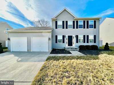 320 Marissa Ct Williamstown, NJ 08094