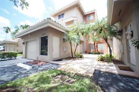 16339 Malibu Dr #22 Weston, FL 33326